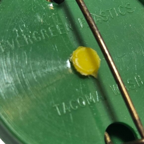 Vintage 1959 Daffodil Festival Pin Puyallup Washington Brooch Yellow Green - Picture 9 of 16